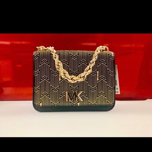 MICHAEL KORS GOLD CHAIN - Picture 3 of 7